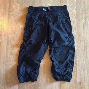 Ivivva Cropped Jogger Pants